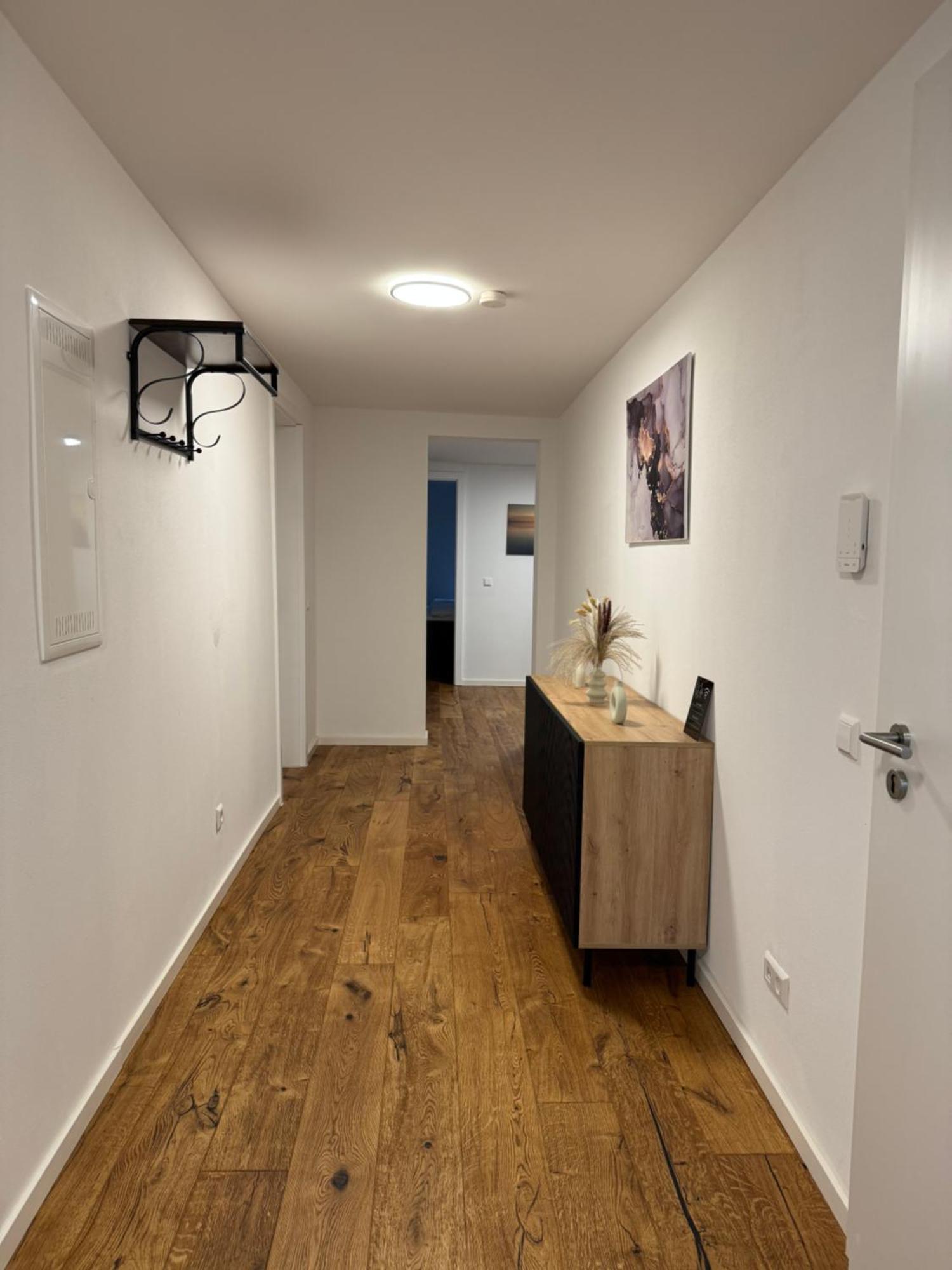 Prestige Apartments - Urban Lofts Ρόιτλινγκεν Εξωτερικό φωτογραφία