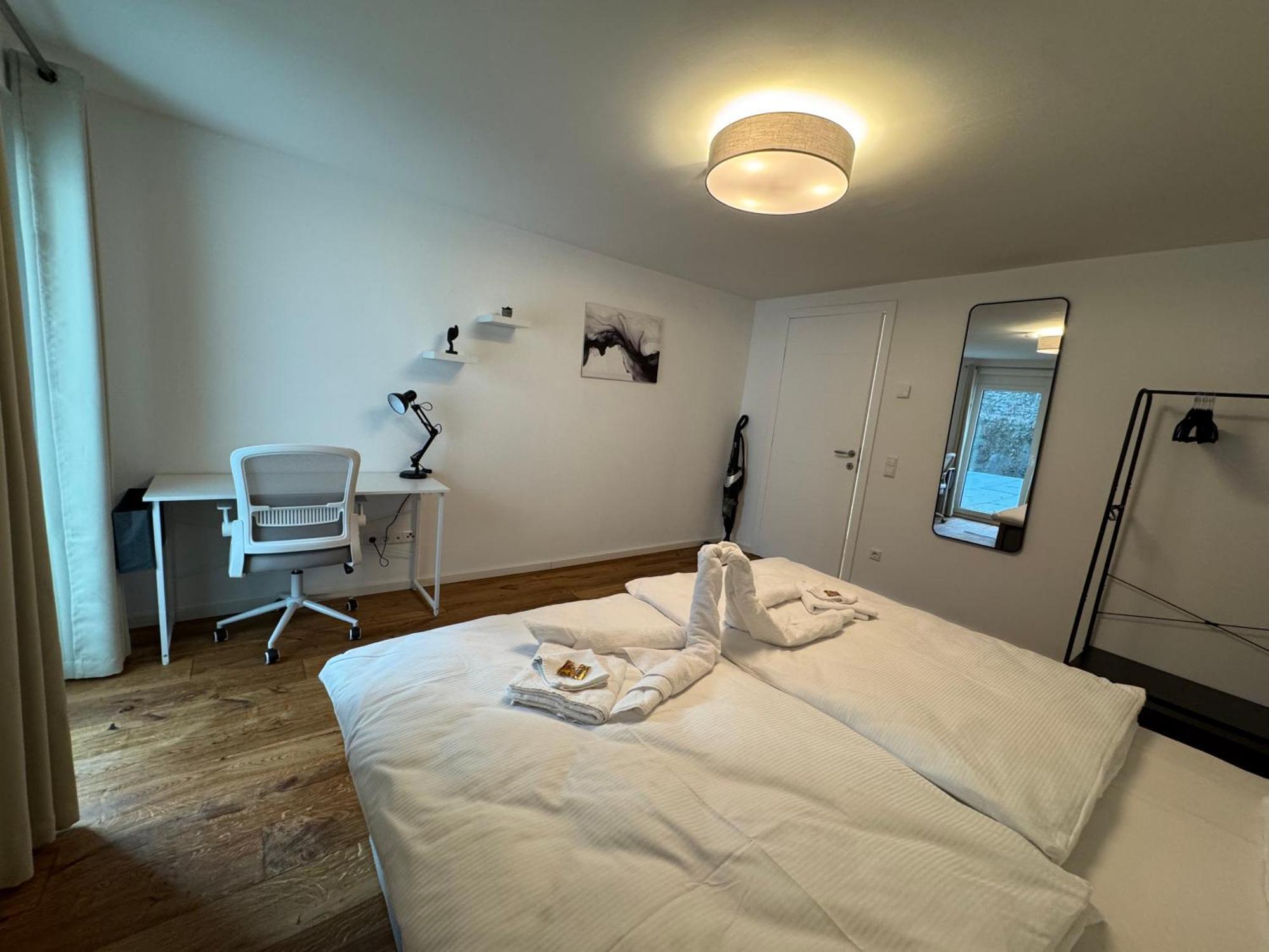 Prestige Apartments - Urban Lofts Ρόιτλινγκεν Εξωτερικό φωτογραφία