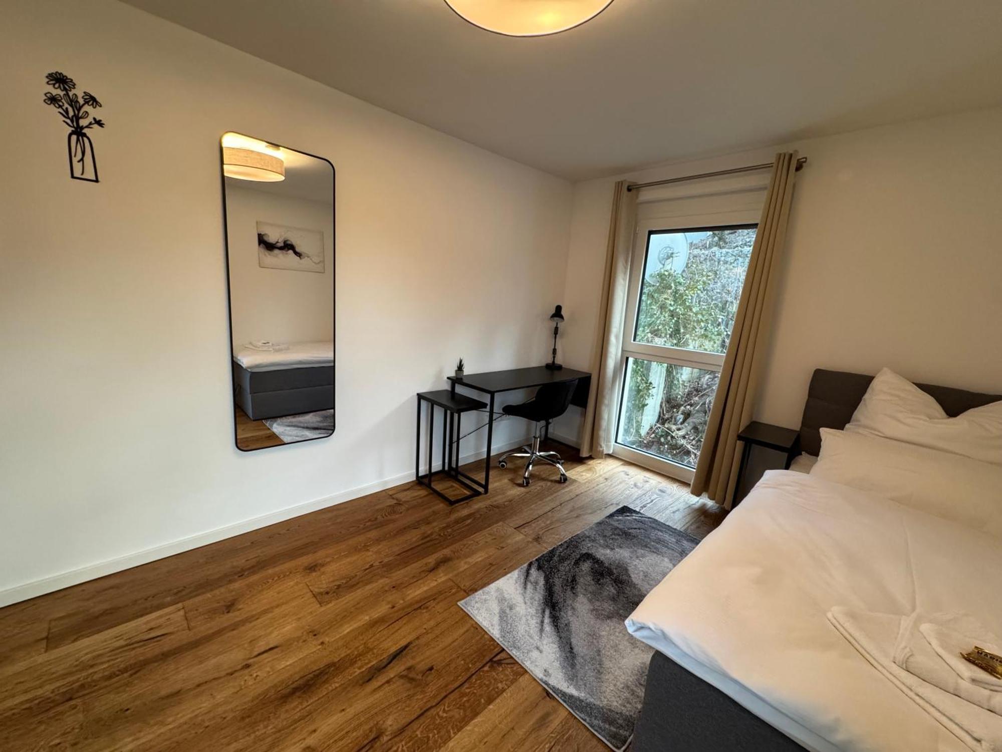 Prestige Apartments - Urban Lofts Ρόιτλινγκεν Εξωτερικό φωτογραφία