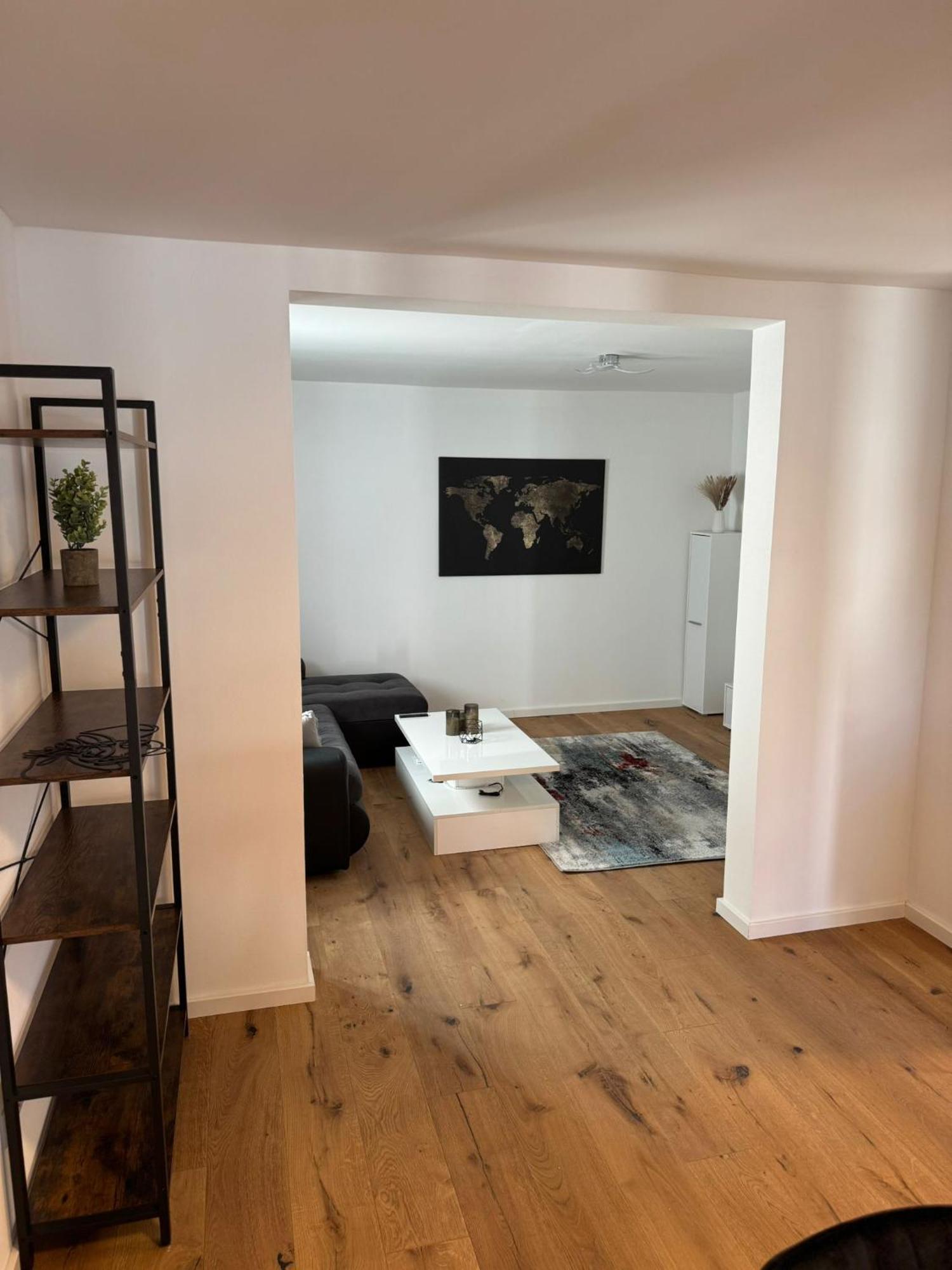 Prestige Apartments - Urban Lofts Ρόιτλινγκεν Δωμάτιο φωτογραφία