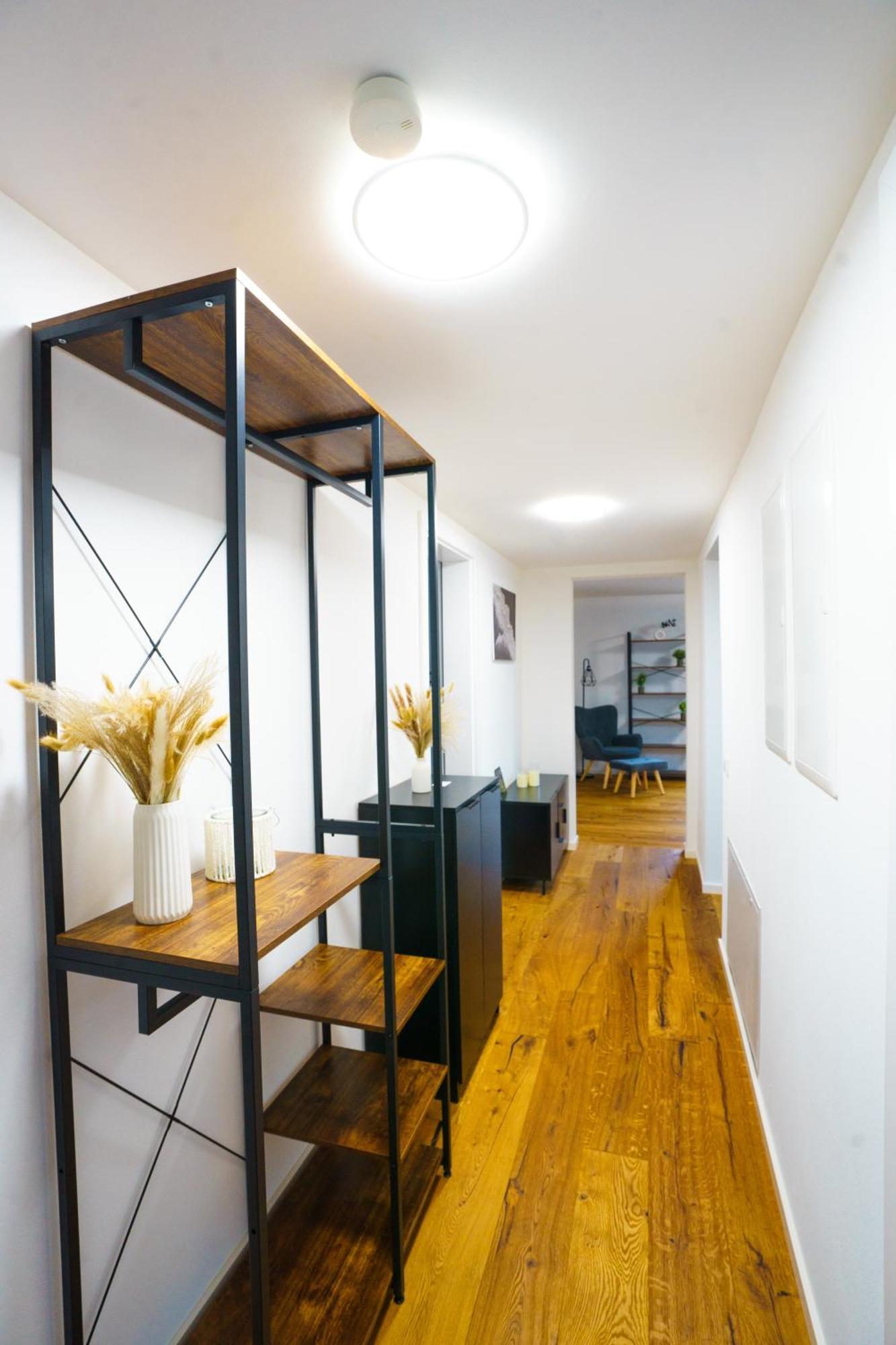 Prestige Apartments - Urban Lofts Ρόιτλινγκεν Εξωτερικό φωτογραφία