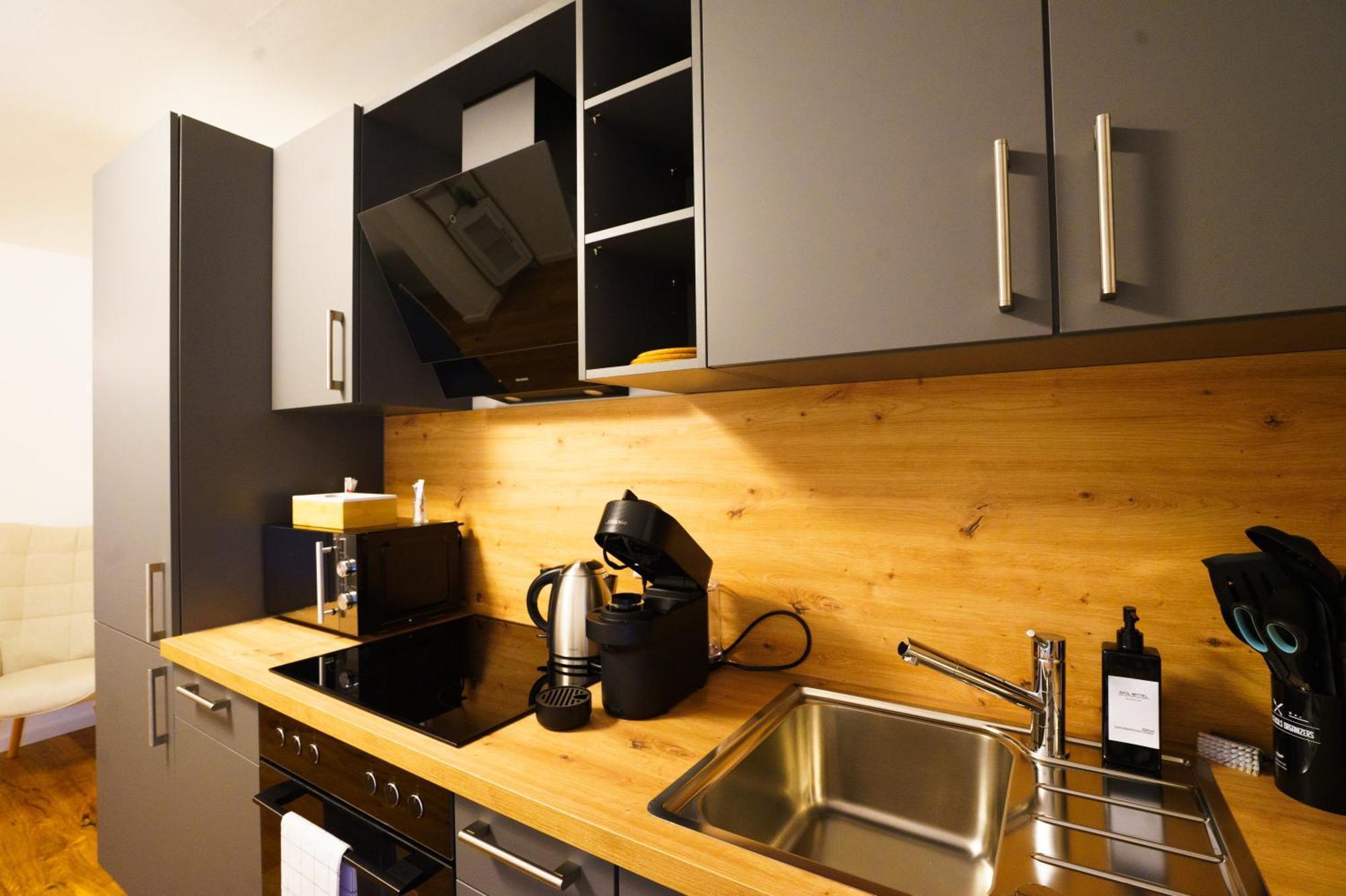 Prestige Apartments - Urban Lofts Ρόιτλινγκεν Εξωτερικό φωτογραφία